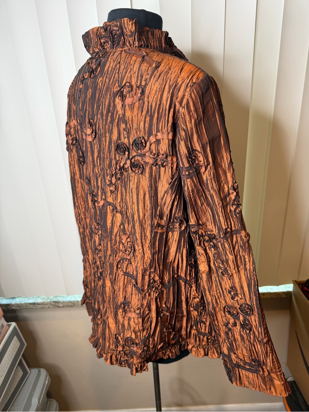 Goldwater Creek Ruffled Textured Metallic Copper Jacket Rhinestone Buttons SZ 20 - Picture 5 of 8